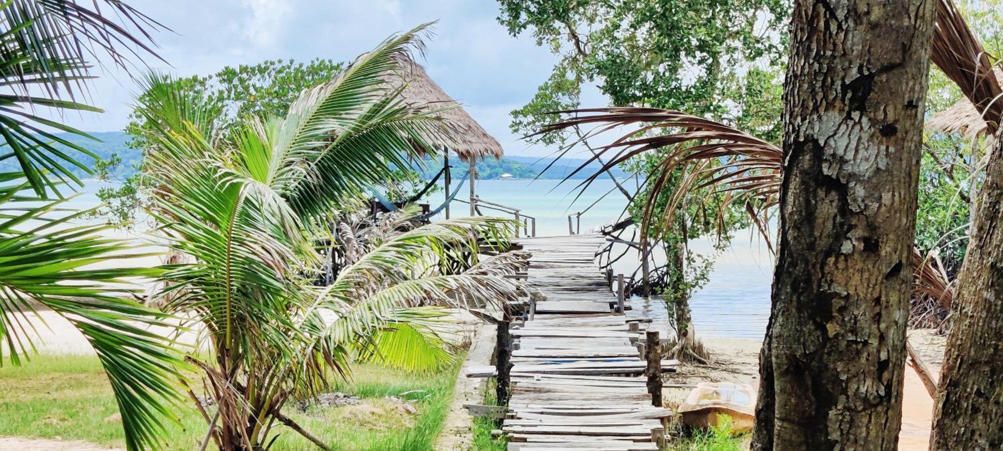 Mangrove Beach Bungalows Koh Rong Sanloem Exterior foto