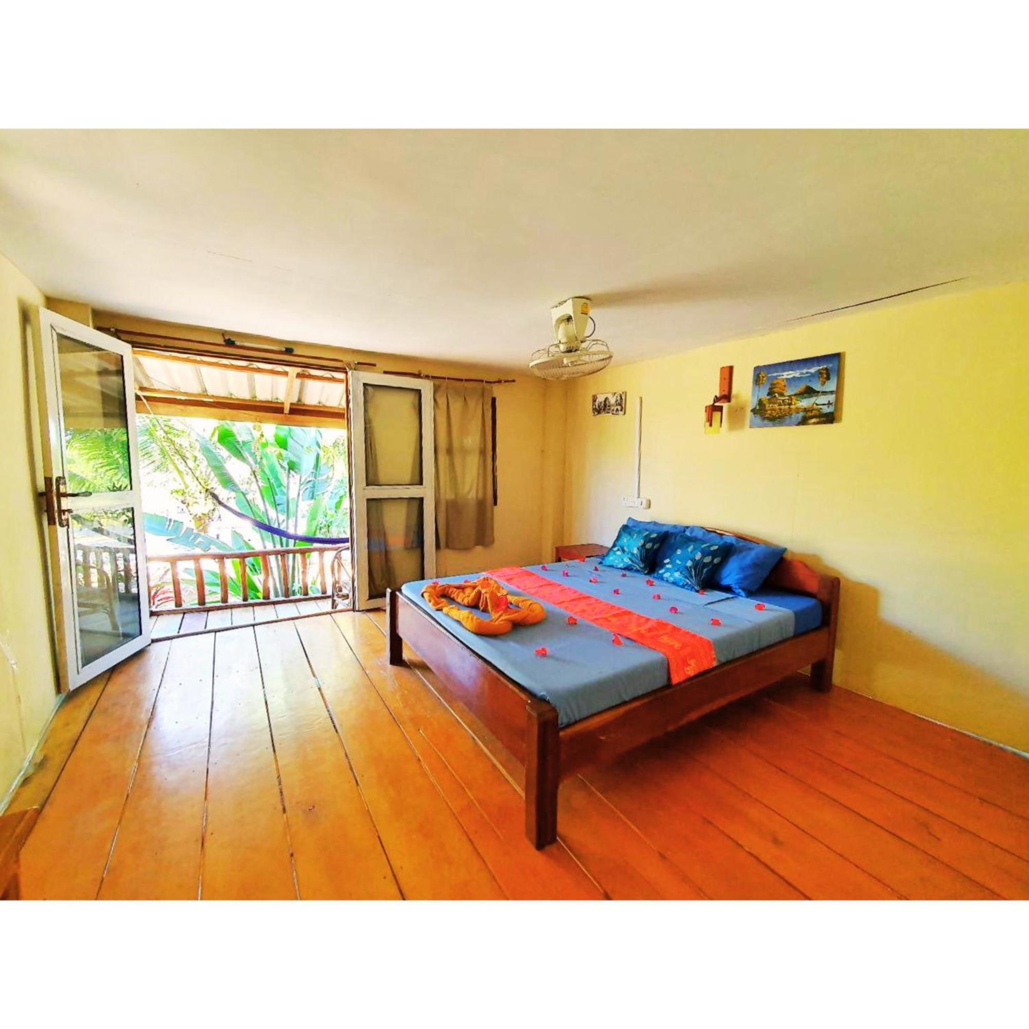 Mangrove Beach Bungalows Koh Rong Sanloem Exterior foto